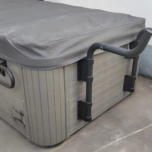 Roll Up Hot Tub Cover Attached Lifter